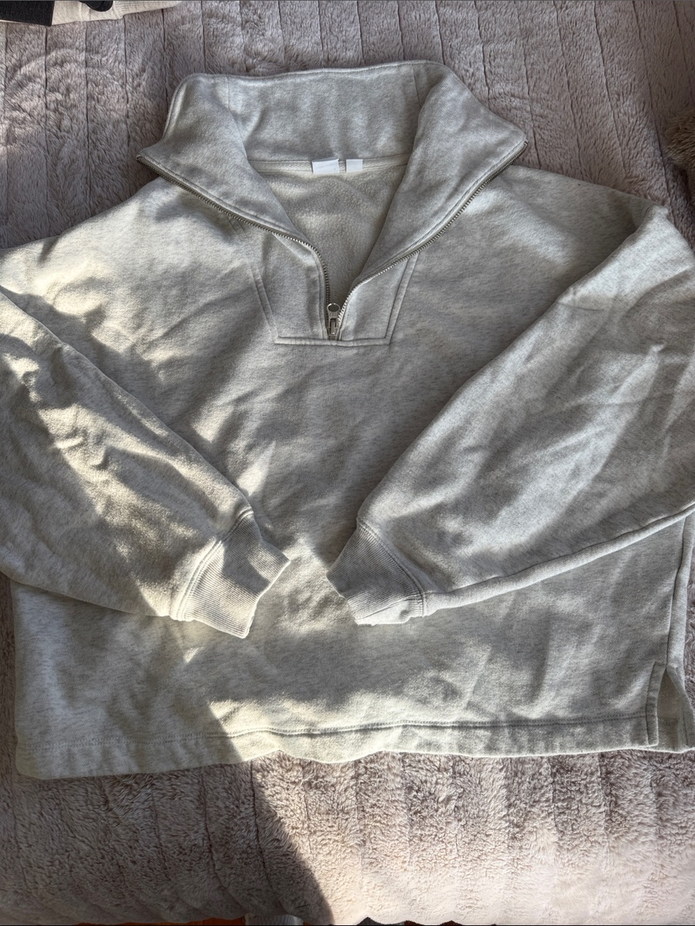 GAP Medium Women's Half-Zip Pullover Sweatshirt - Light Gray